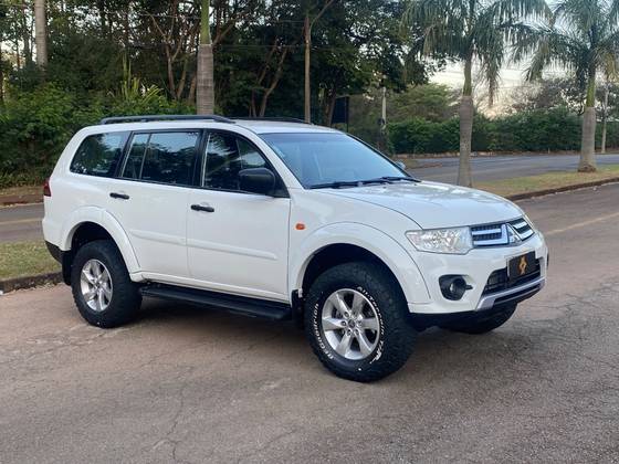 MITSUBISHI PAJERO DAKAR 3.2 4X4 16V TURBO INTERCOOLER DIESEL 4P AUTOMÁTICO MITSUBISHI PAJERO DAKAR 3.2 4X4 16V TURBO INTERCOOLER DIESEL 4P AUTOMÁTICO